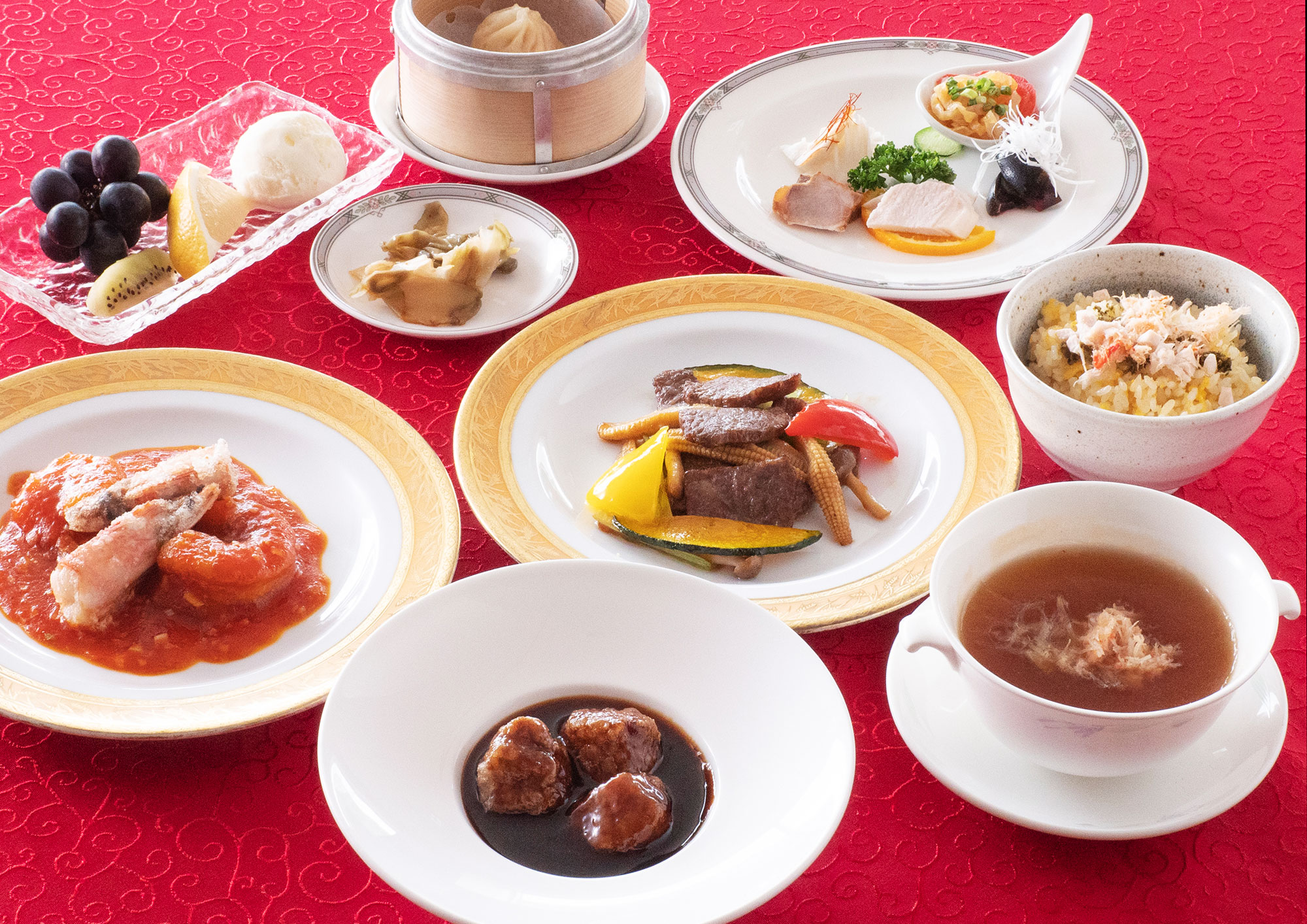 「美麗華餐廳」 與米其林認證的中華名店「富麗華/東京麻布」合作而誕生的 ANA Crowne Plaza Resort Appi Kogen 「美麗華」餐廳。請品嚐融合了日本食材的傳統中國料理。